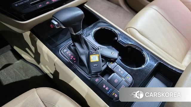 Kia The New Carnival id 4718035 из Кореи 19