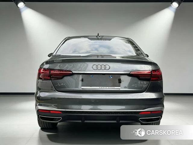 Audi A4L id 4278741 из Китая 9