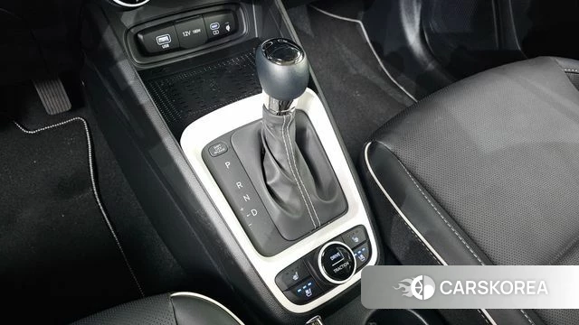 Hyundai Venue id 4533068 из Кореи 29