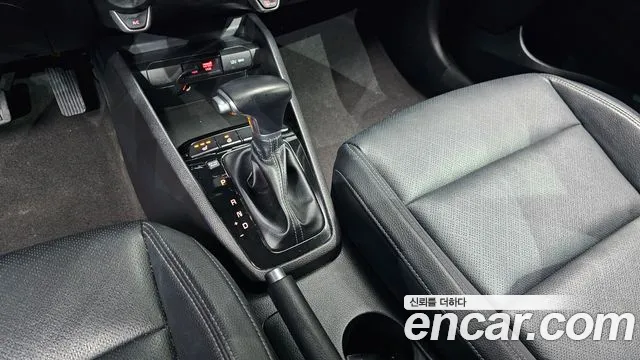 Kia Stonic id 2281996 из Кореи 19