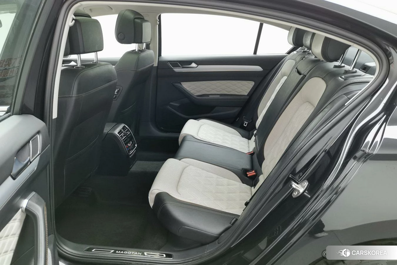 Volkswagen Magotan id 4454535 из Китая 24