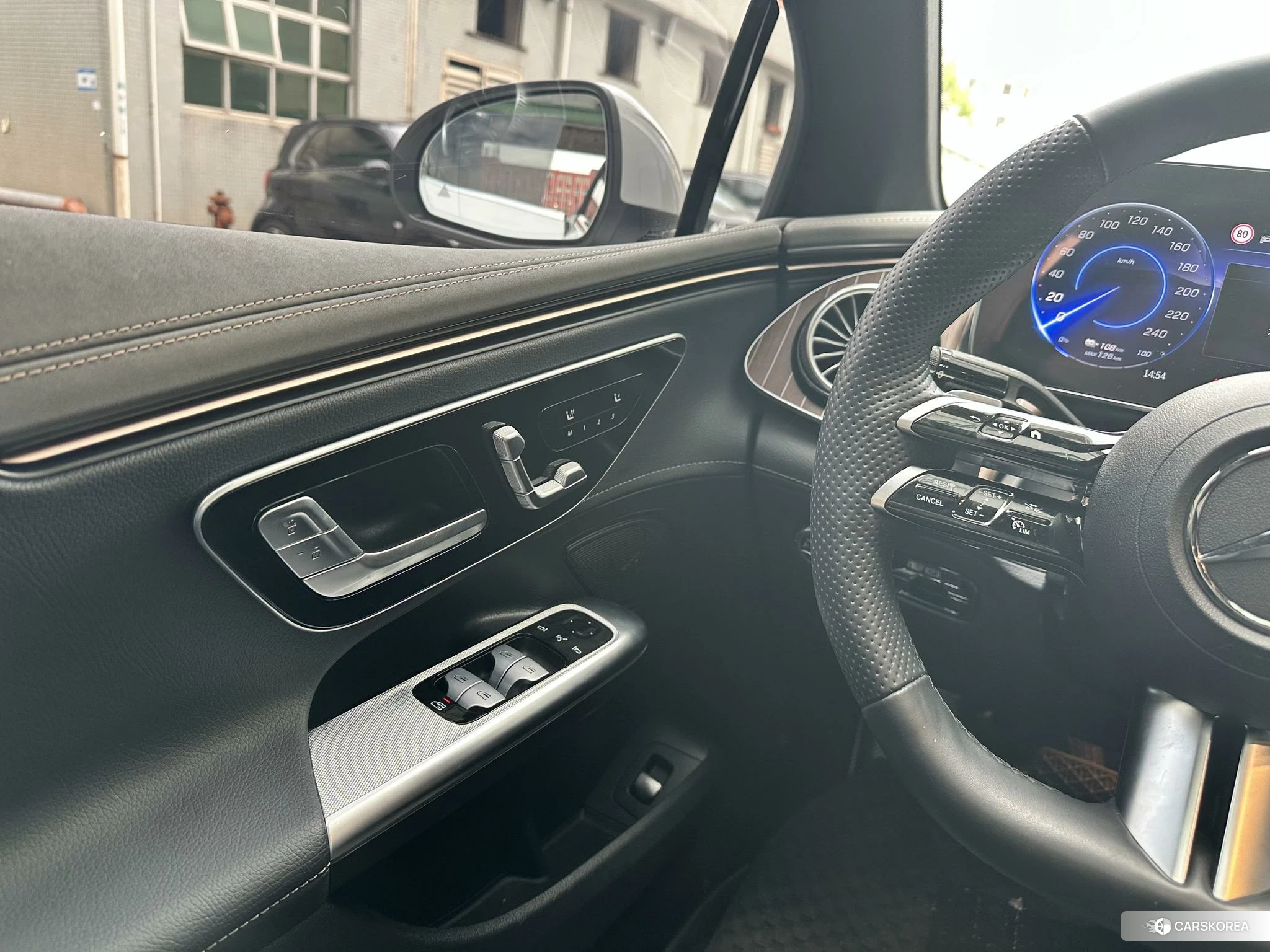 Mercedes-Benz EQE id 4515174 из Китая 20