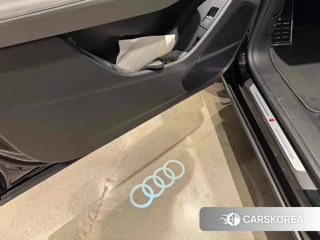 Audi Q8 (4M) id 3348291 из Кореи 10