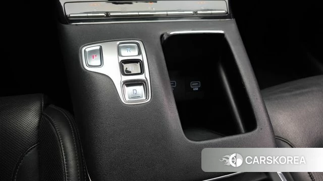Hyundai The New Grandeur IG id 4543000 из Кореи 19
