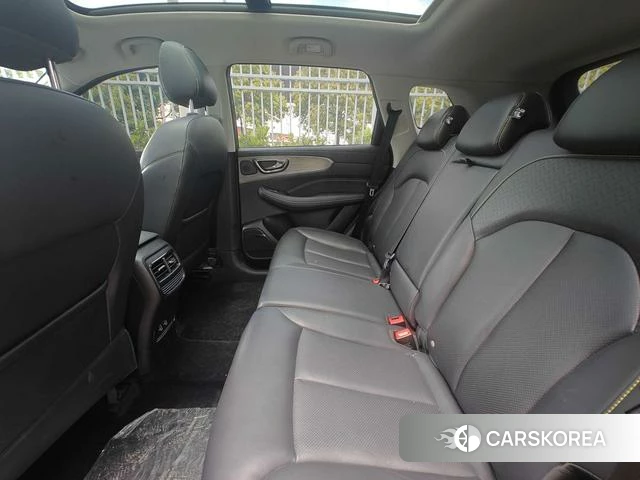 Roewe RX5 id 4242301 из Китая 9