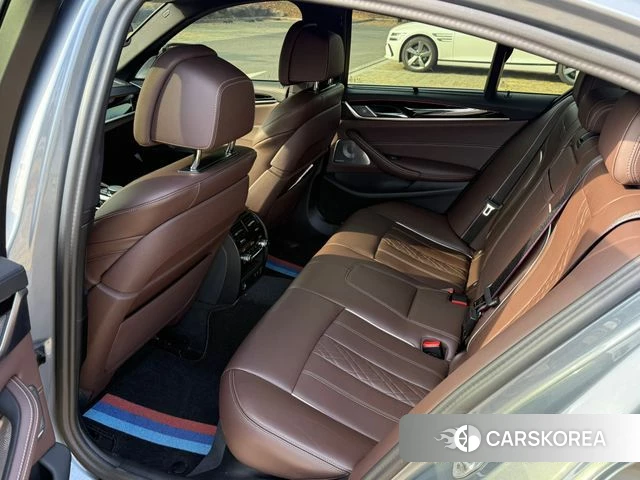 BMW 5 Series (G30) id 4211971 из Кореи 18
