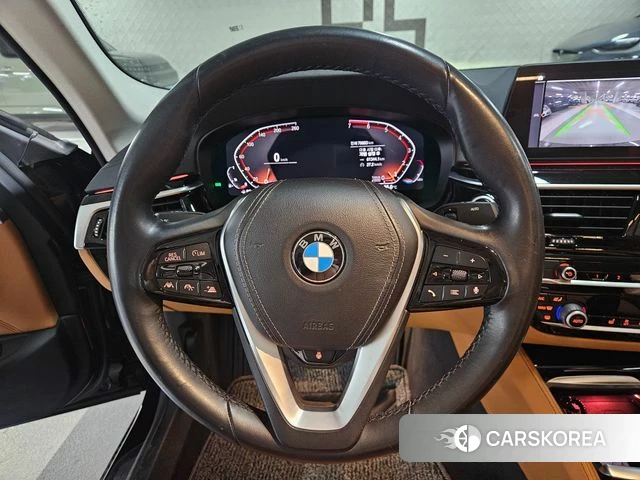 BMW 5 Series (G30) id 4339078 из Кореи 11
