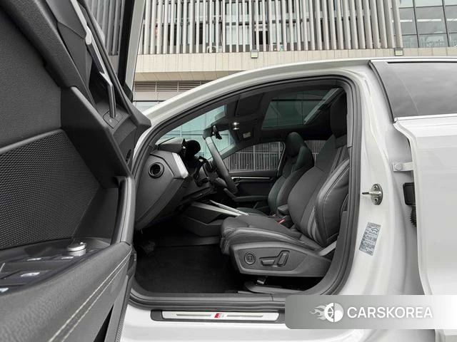 Audi A3 id 4341700 из Китая 18