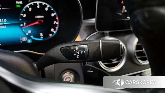 Mercedes-Benz C-Class W205 id 3635536 из Кореи 19