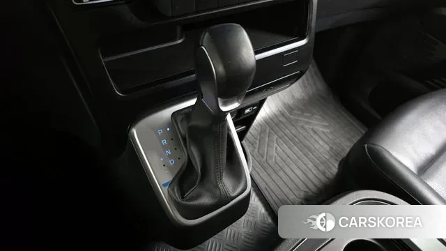 Hyundai Staria id 3348305 из Кореи 19