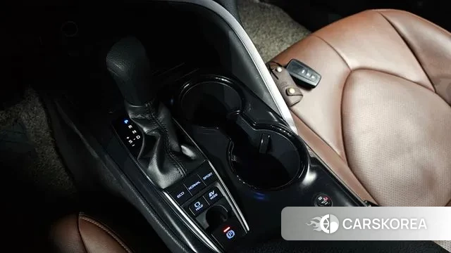 Toyota Camry (XV70) id 3686313 из Кореи 19