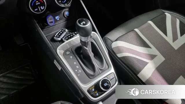 Hyundai Venue id 3525683 из Кореи 19