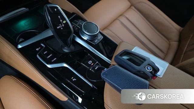 BMW 5 Series (G30) id 4676423 из Кореи 29