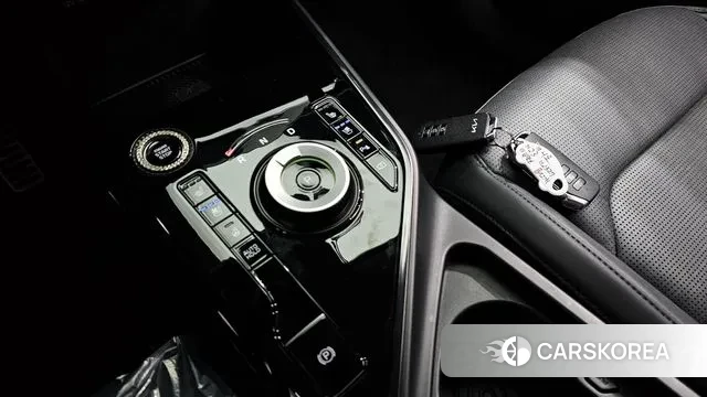 Kia Di Ol Nu Niro id 3316696 из Кореи 19