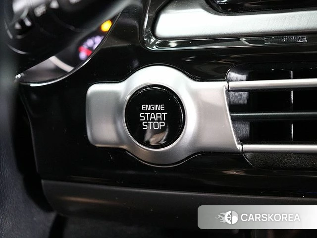 Kia Seltos id 4775742 из Кореи 19