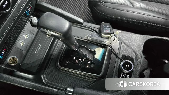 Ssangyong The New Rexton Sports Cannes id 3818631 из Кореи 19