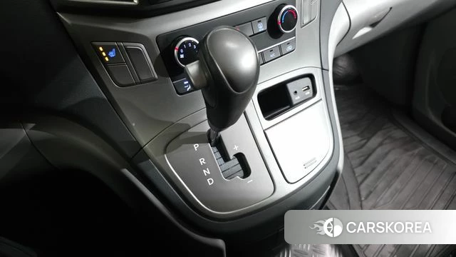 Hyundai The New Grand Starex id 4447762 из Кореи 31