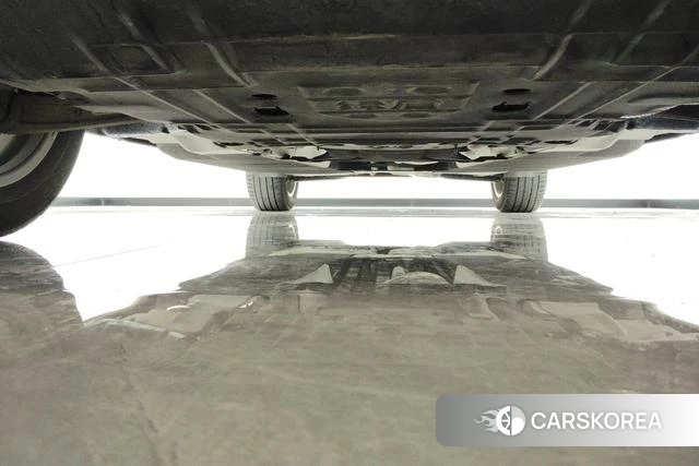 Audi Q5L id 4277495 из Китая 16