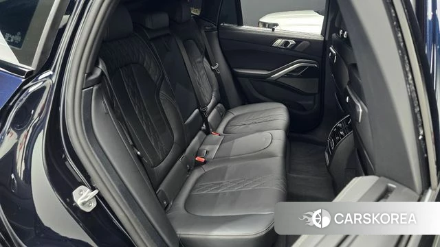 BMW X6 (G06) id 4441478 из Кореи 32