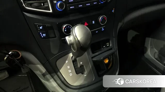 Hyundai The New Grand Starex id 3209568 из Кореи 19