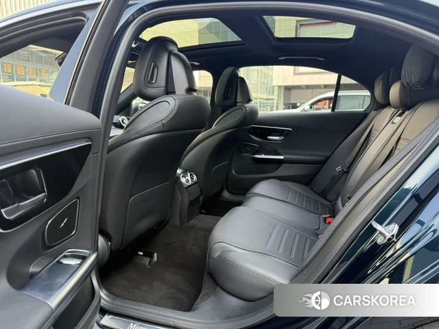 Mercedes-Benz Class C id 3908446 из Китая 23