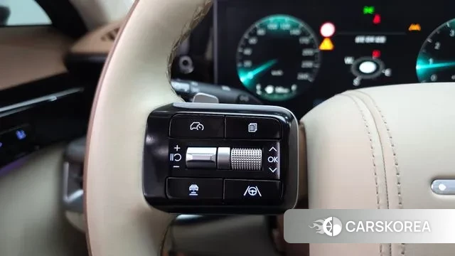 Hyundai Grandeur (GN7) id 3664318 из Кореи 19