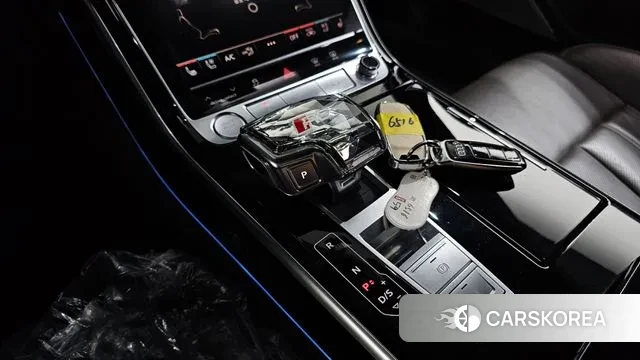 Audi A8 (D5) id 3214170 из Кореи 19