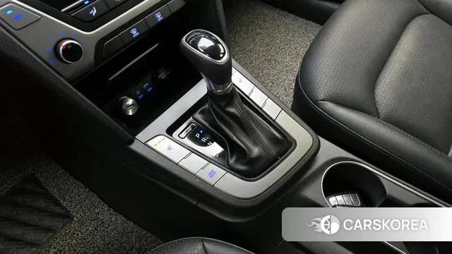 Hyundai Avante AD id 3013973 из Кореи 19