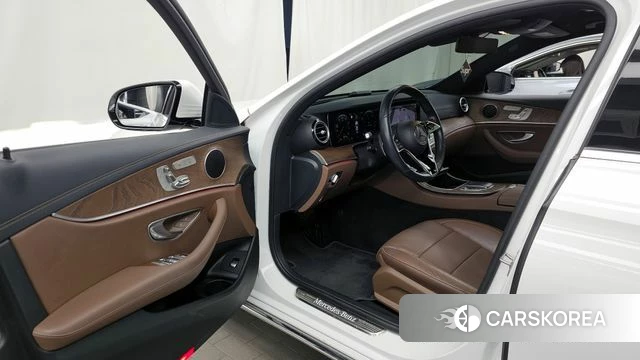 Mercedes-Benz E-Class W213 id 3893123 из Кореи 19