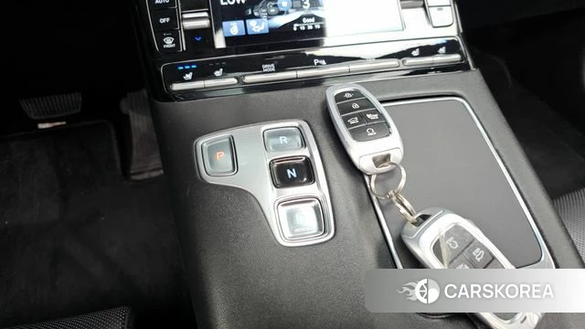 Hyundai The New Grandeur IG id 4624504 из Кореи 31