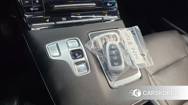 Hyundai The New Grandeur IG id 3433704 из Кореи 19