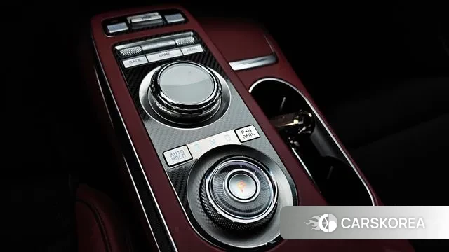 Genesis GV70 id 3680611 из Кореи 19