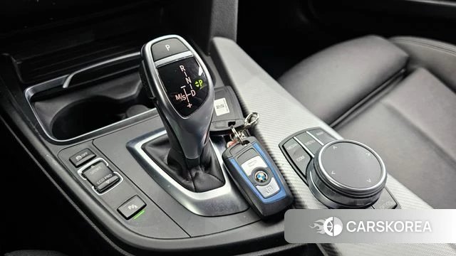 BMW 3 Series (F30) id 3893933 из Кореи 19