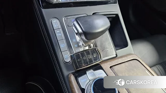 Genesis G90 id 3505270 из Кореи 19