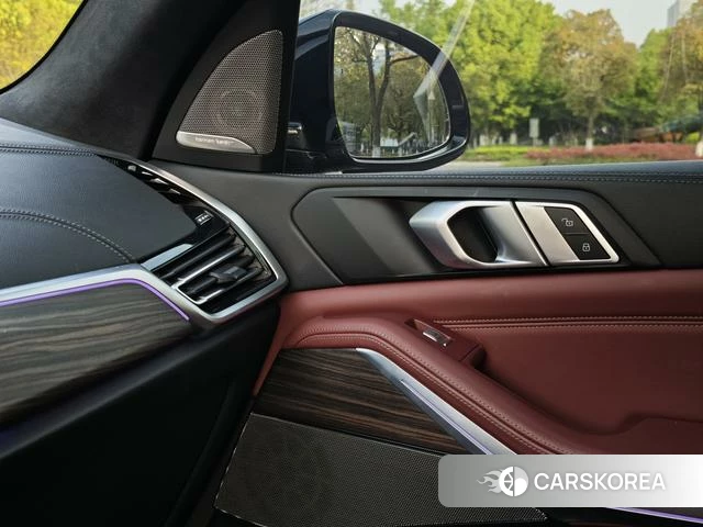 BMW X5 id 4272212 из Китая 22