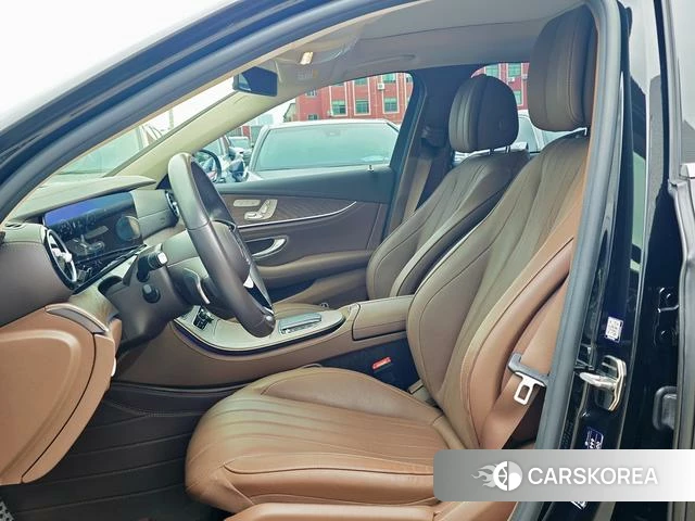Mercedes-Benz E-class id 4301662 из Китая 17