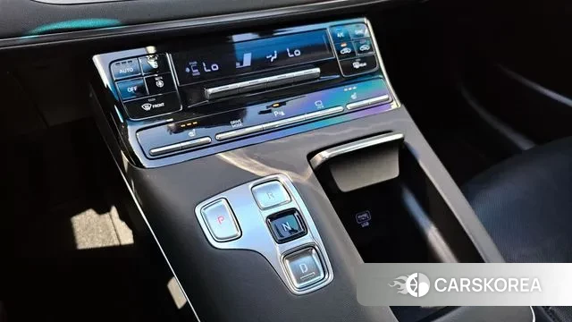 Hyundai The New Grandeur IG id 3038093 из Кореи 19