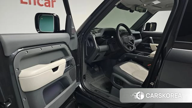 Land Rover Defender (L663) id 3914520 из Кореи 19