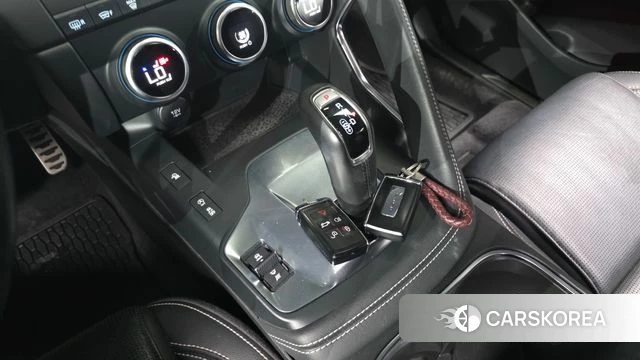 Jaguar E-PACE id 4626309 из Кореи 35