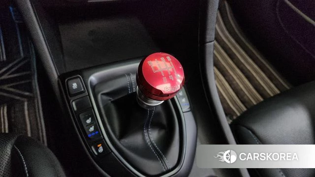 Hyundai Veloster (JS) id 4232738 из Кореи 31