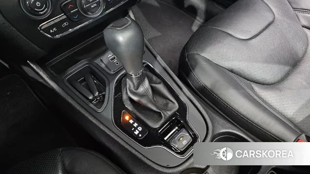 Jeep Cherokee (KL) id 3101380 из Кореи 19