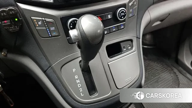 Hyundai The New Grand Starex id 3055683 из Кореи 19