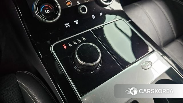 Land Rover Range Rover Velar id 4530401 из Кореи 19