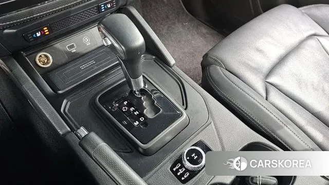 Ssangyong The New Rexton Sports Cannes id 3525078 из Кореи 19