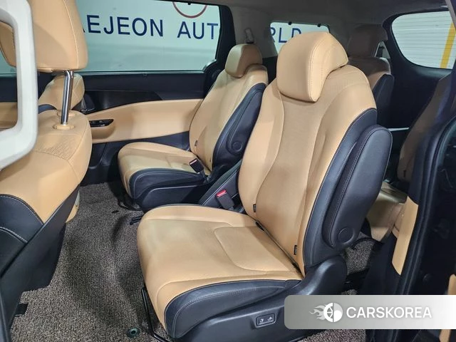 Kia Carnival 4th generation id 4206582 из Кореи 19