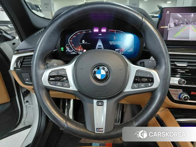 BMW 5 Series (G30) id 3941158 из Кореи 17