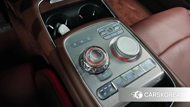 Genesis G90 (RS4) id 4835164 из Кореи 19