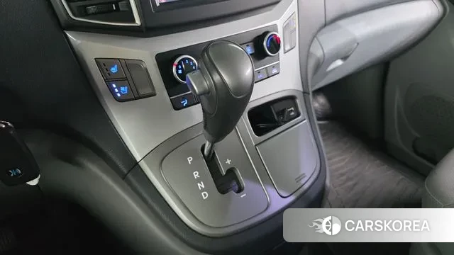 Hyundai The New Grand Starex id 3627176 из Кореи 19