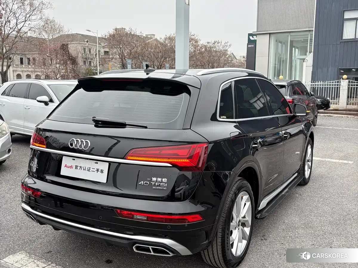 Audi Q5L id 4600824 из Китая 9
