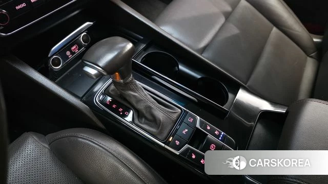 Kia Come New K7 id 3966408 из Кореи 19